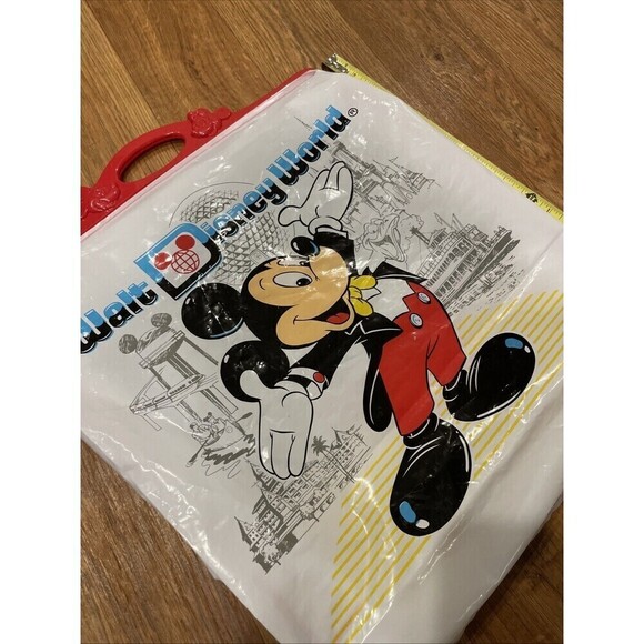 Vintage 80's 1982 Walt Disney World Epcot Mickey Mouse Reusable Bag Snap Handle - Picture 3 of 8